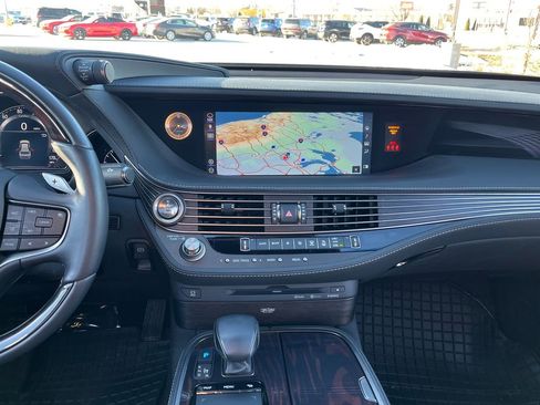 Used 2020 Lexus LS 500 AWD w/ Interior Upgrade Package image 24