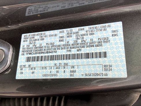 Used 2022 Ford Escape SEL FWD image 14