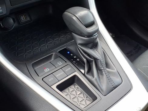 Certified 2024 Toyota RAV4 XLE FWD image 26