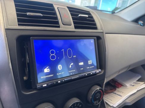 Used 2010 Toyota Corolla image 7