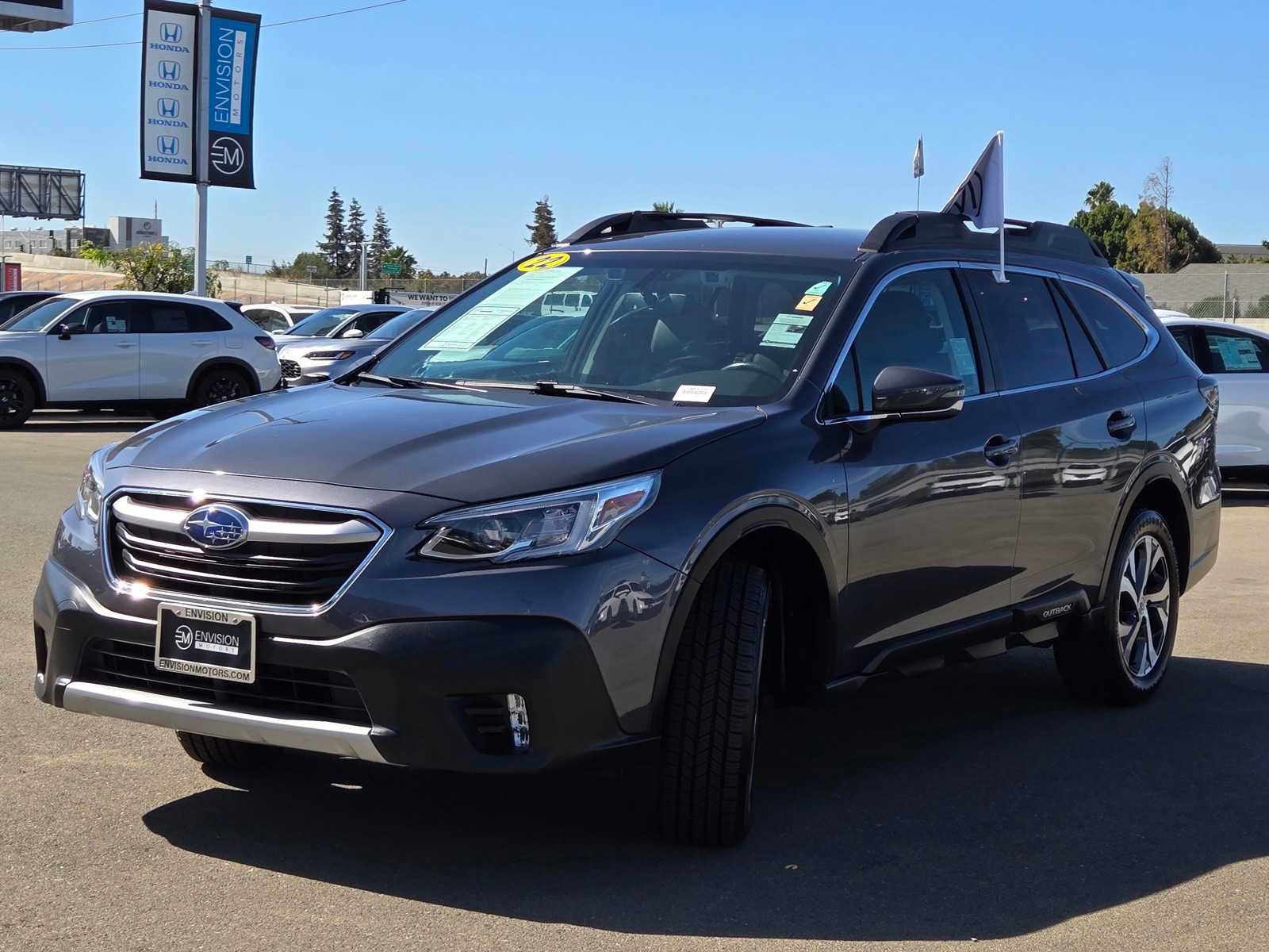 Used 2022 Subaru Outback Limited AWD/4WD image 3