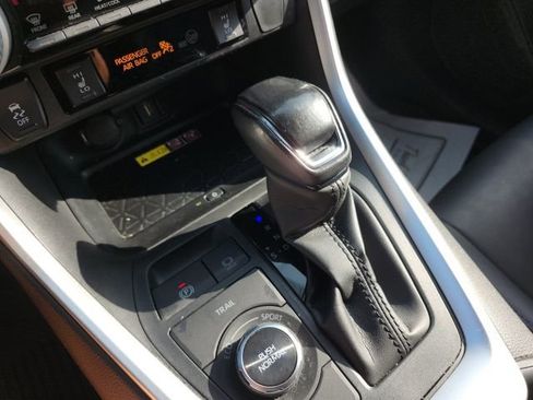 Used 2022 Toyota RAV4 XSE image 22