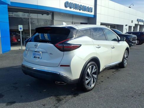 Used 2023 Nissan Murano SL w/ SL Moonroof Package image 3