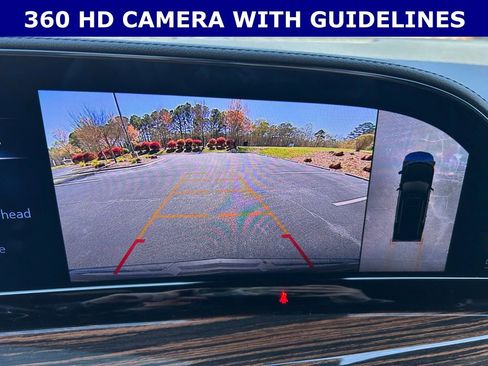 Used 2024 Cadillac Escalade ESV Premium Luxury image 4