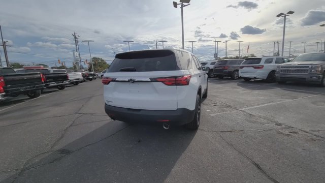 Certified 2023 Chevrolet Traverse LS FWD image 7