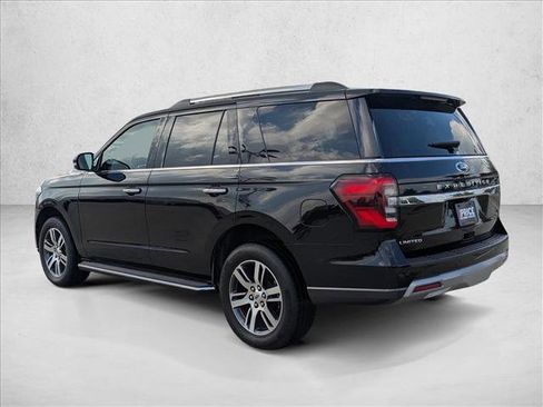 Used 2022 Ford Expedition Limited image 8