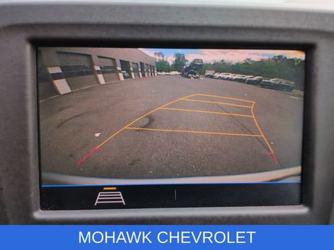 Used 2021 Chevrolet Equinox LT AWD/4WD image 15