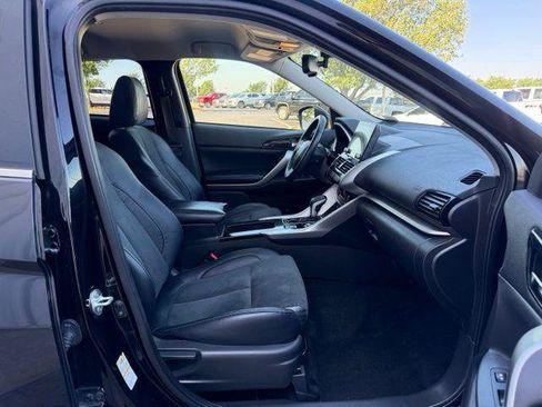 Used 2023 Mitsubishi Eclipse Cross SE AWD/4WD image 3