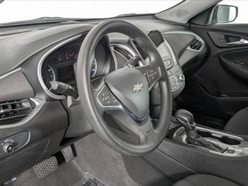 Used 2023 Chevrolet Malibu LT FWD image 22