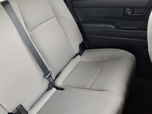 Used 2025 Toyota Tacoma SR5 AWD/4WD image 26