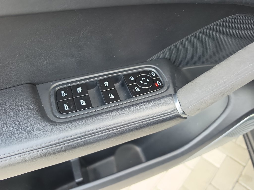 Used 2021 Porsche Cayenne GTS AWD/4WD image 20