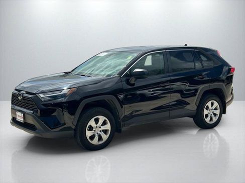 Certified 2023 Toyota RAV4 LE FWD image 8