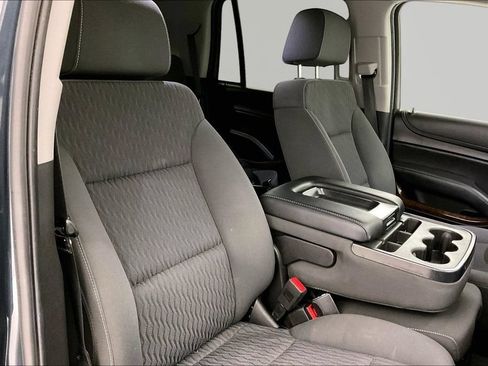 Used 2019 Chevrolet Tahoe LS AWD/4WD image 24