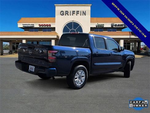 Used 2022 Nissan Frontier SV image 4