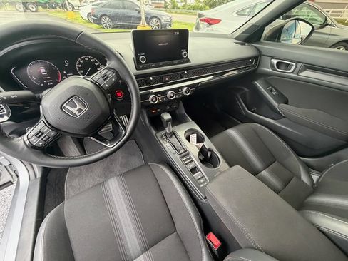 Used 2024 Honda Civic Sport image 10
