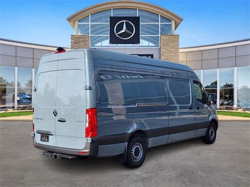 New 2025 Mercedes-Benz Sprinter 2500 image 4