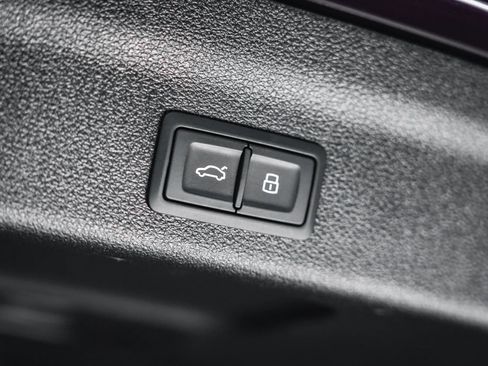 Used 2022 Audi RS 6 AWD/4WD image 82
