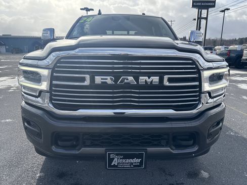 Used 2024 RAM 2500 Laramie w/ Safety Group image 9
