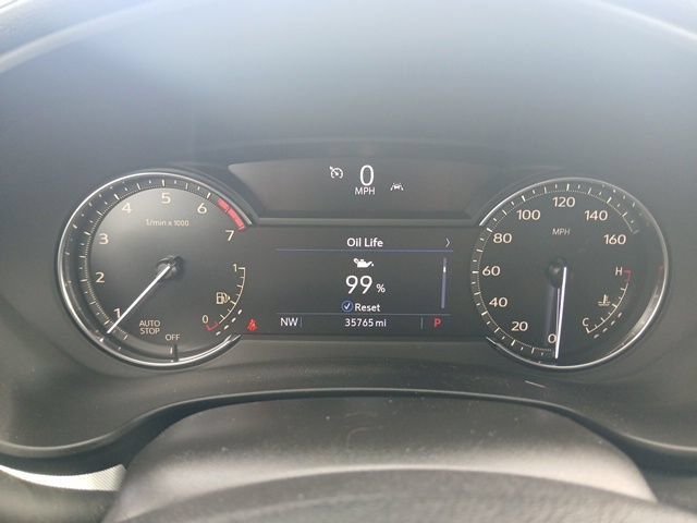 Used 2021 Cadillac XT4 Premium Luxury w/ Cold Weather Package FWD image 22