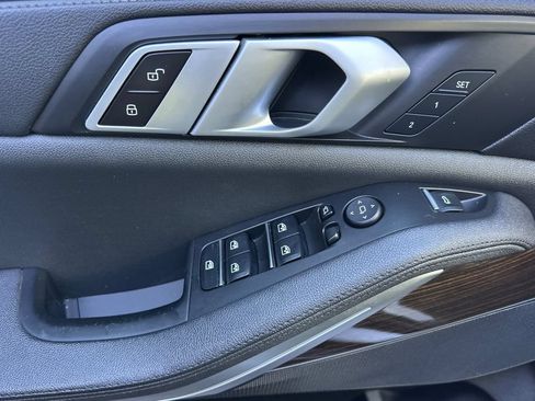 Used 2019 BMW X5 xDrive40i w/ Premium Package 2 AWD/4WD image 11