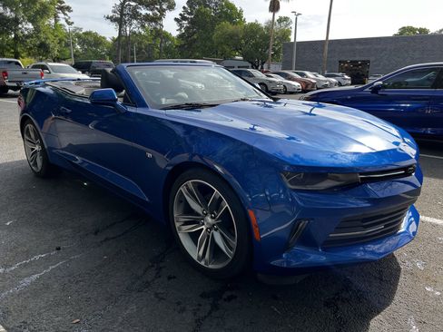 Used 2018 Chevrolet Camaro LT image 42