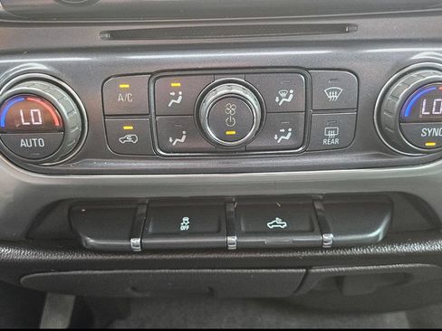 Used 2018 Chevrolet Silverado 1500 LT w/ Texas Edition RWD image 35