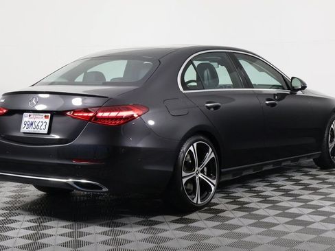 Used 2022 Mercedes-Benz C 300 Sedan image 4