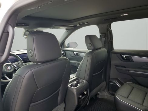 New 2026 Buick Enclave Sport Touring w/ Power Package image 18