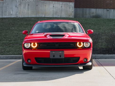Used 2022 Dodge Challenger R/T w/ Blacktop Package image 26