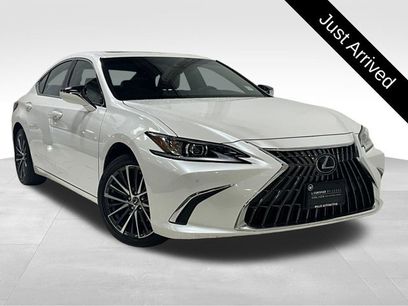 Certified 2023 Lexus ES 350 w/ Premium Package