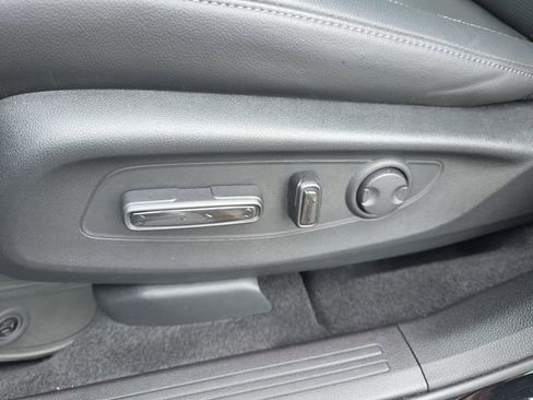 Used 2025 Honda CR-V EX-L image 23