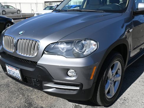 Used 2009 BMW X5 xDrive35d AWD/4WD image 10