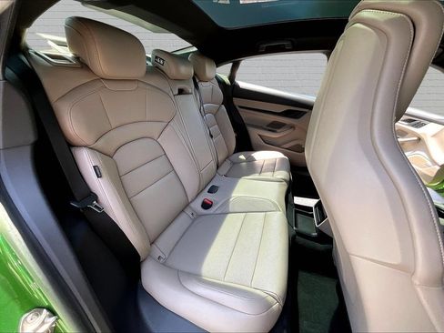 Used 2023 Porsche Taycan RWD image 18