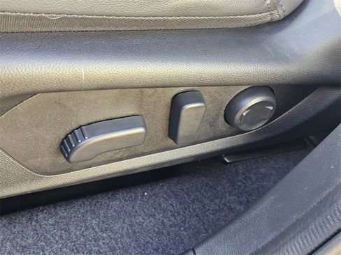 Certified 2025 Subaru Forester Limited w/ Popular Package #1 image 24