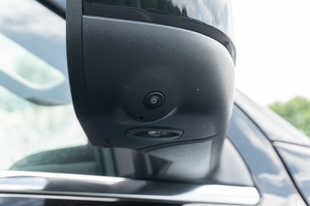 Used 2025 Ford Expedition Active RWD image 10