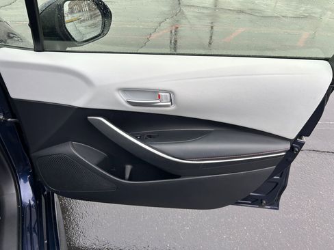 Used 2024 Toyota Corolla SE image 25