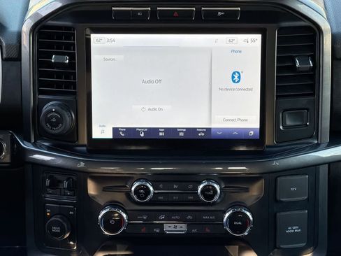 Certified 2022 Ford F150 XLT w/ Equipment Group 302A High image 27