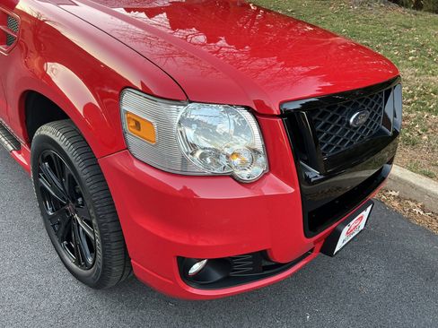 Used 2008 Ford Explorer Sport Trac Adrenalin image 77