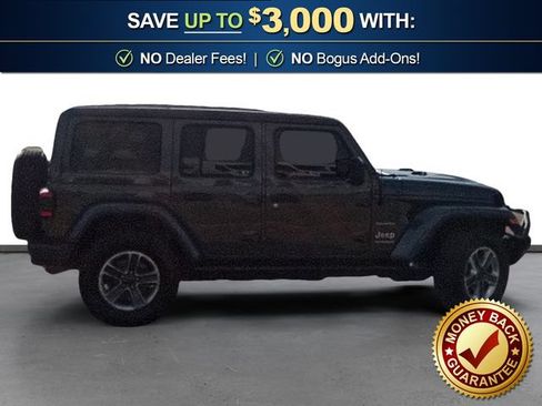 Used 2018 Jeep Wrangler Unlimited Sahara AWD/4WD image 8