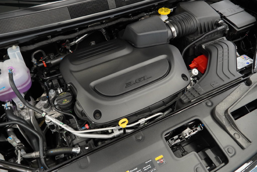 New 2027 Chrysler Pacifica Select FWD image 34