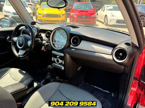 Used 2010 MINI Cooper Hardtop FWD image 26