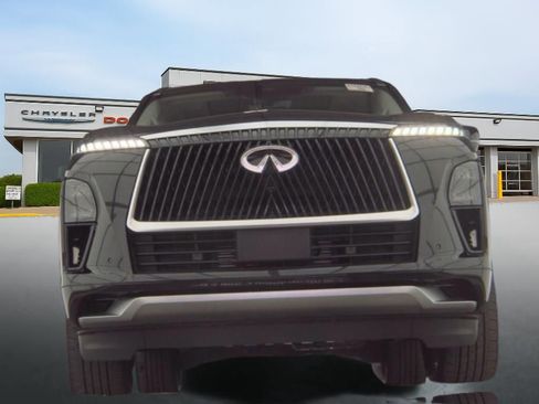 Used 2025 INFINITI QX80 Luxe AWD/4WD image 4