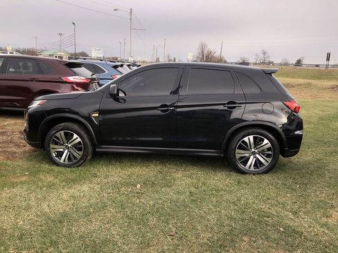 Used 2022 Mitsubishi Outlander Sport ES image 3