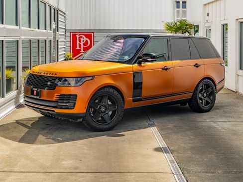 Used 2021 Land Rover Range Rover HSE AWD/4WD image 2