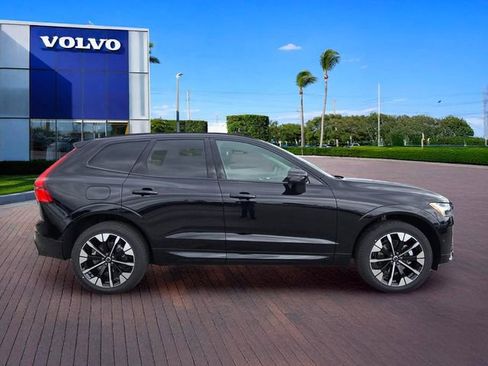 New 2026 Volvo XC60 B5 Plus w/ Protection Package Premier AWD/4WD image 8