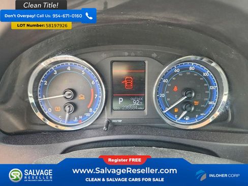Used 2018 Toyota Corolla LE FWD image 12