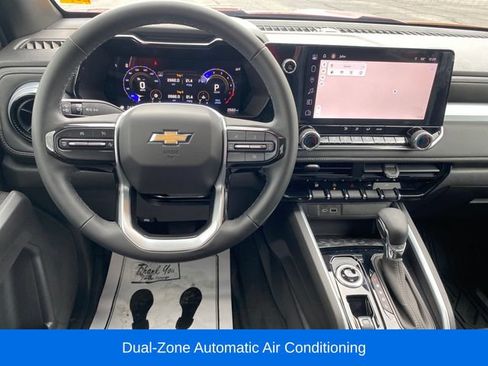 Used 2024 Chevrolet Colorado LT w/ LT Convenience Package AWD/4WD image 7