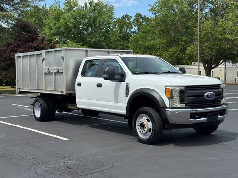 Used 2017 Ford F450 XL w/ Power Equipment Group image 6