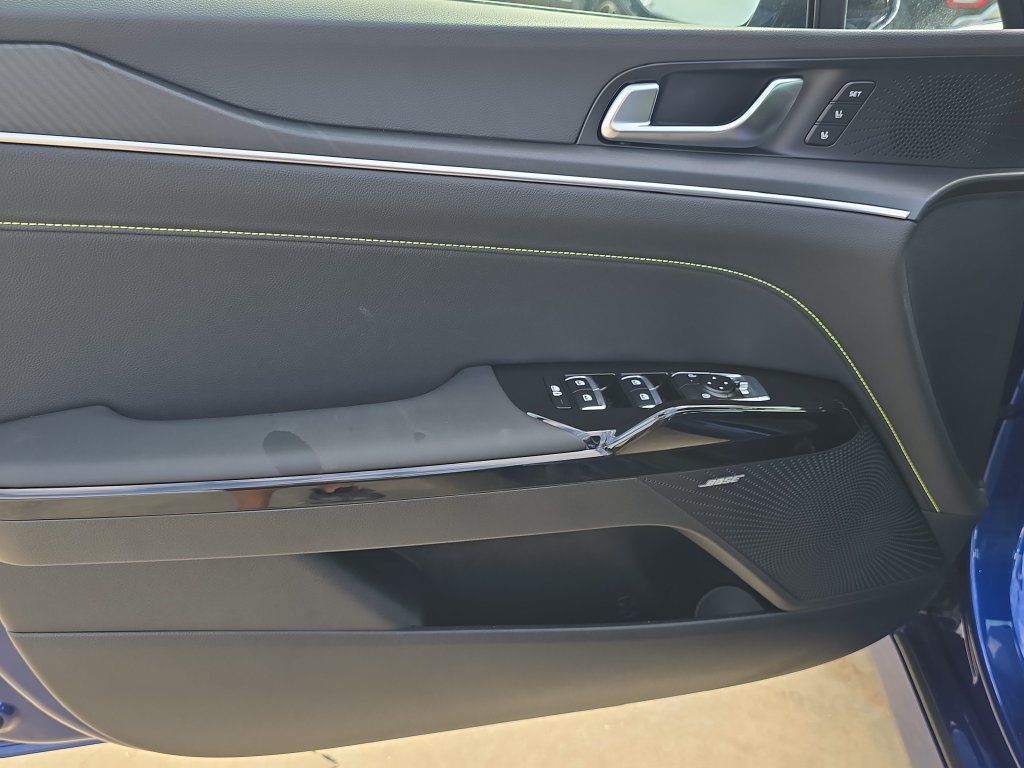 New 2027 Kia K5 GT FWD image 17