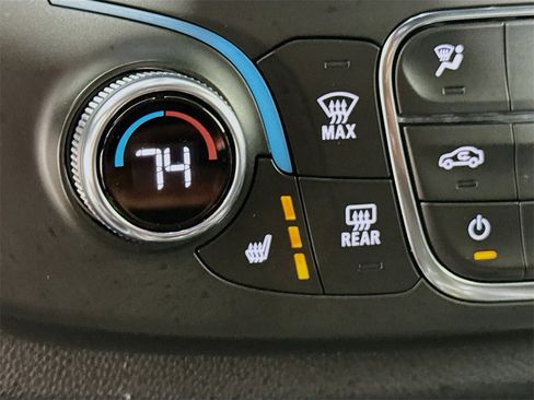 Used 2023 Chevrolet Traverse LT w/ LPO, Floor Liner Package image 21